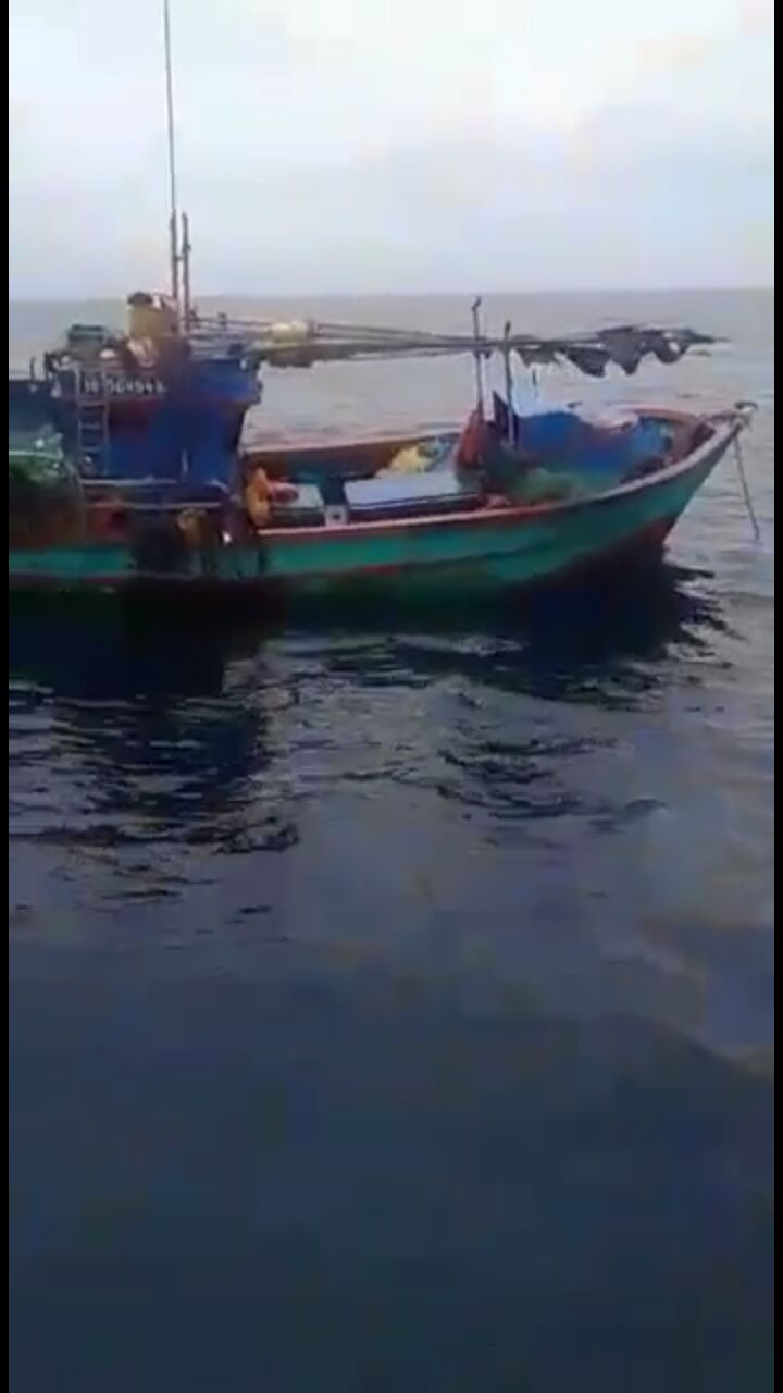 Pescadores artesanales denuncian pesca ilegal de embarcaciones peruanas en las costas del norte de Chile
