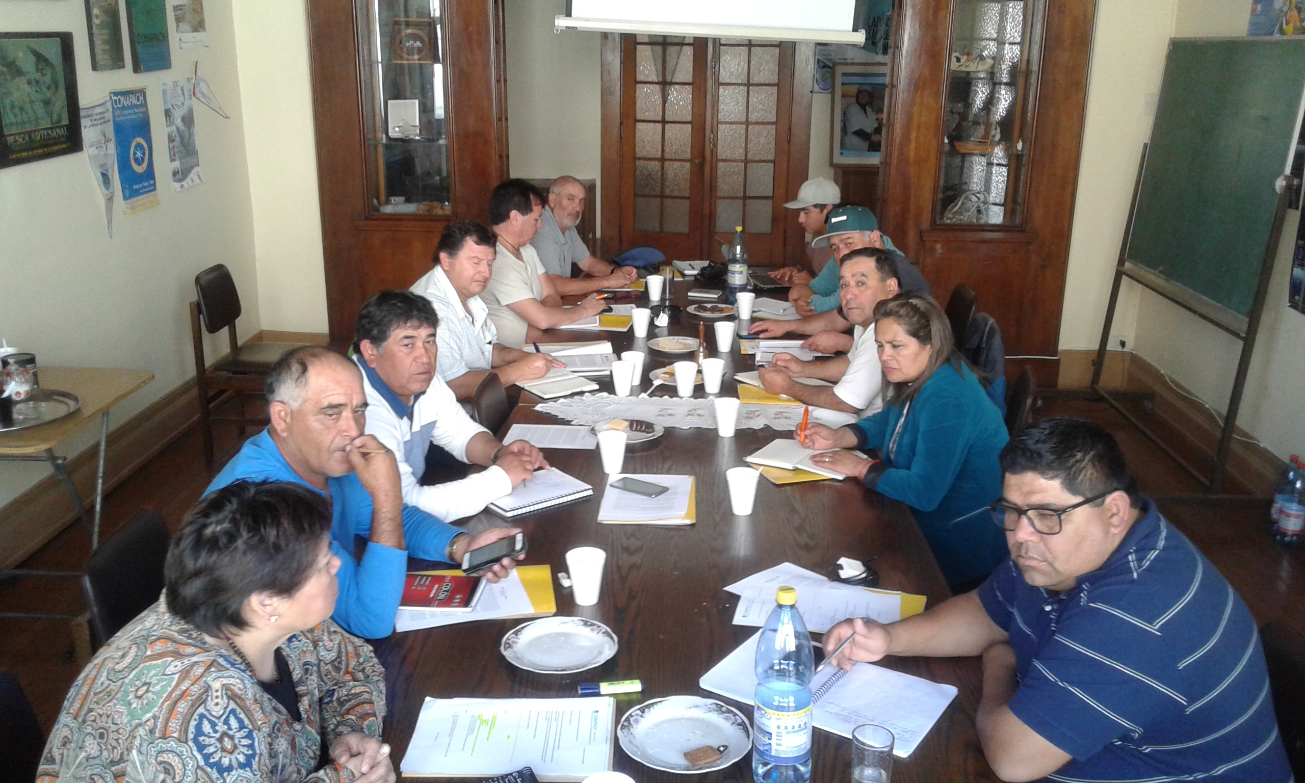 Preocupación por futuro del borde costero manifestaron pescadores en Asamblea Nacional