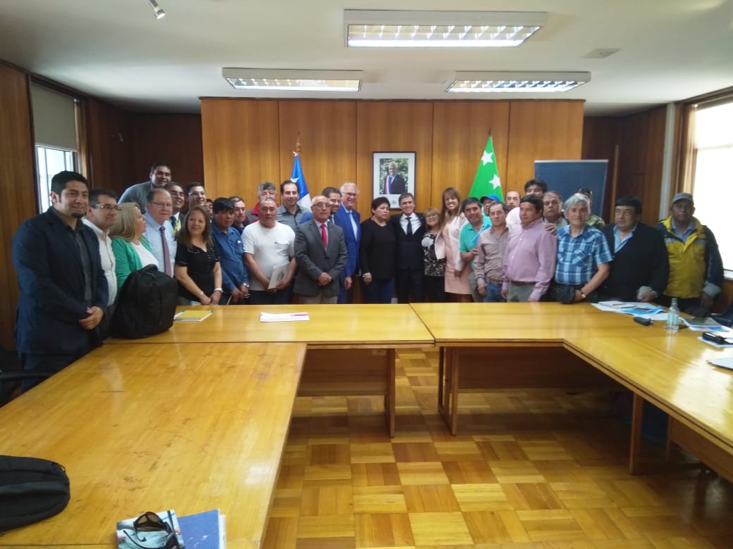 Pescadores de Los lagos evalúan como positiva reunión con Ministro de Economía 